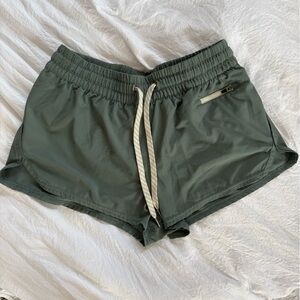 Vuori Clementine 2.0 Shorts